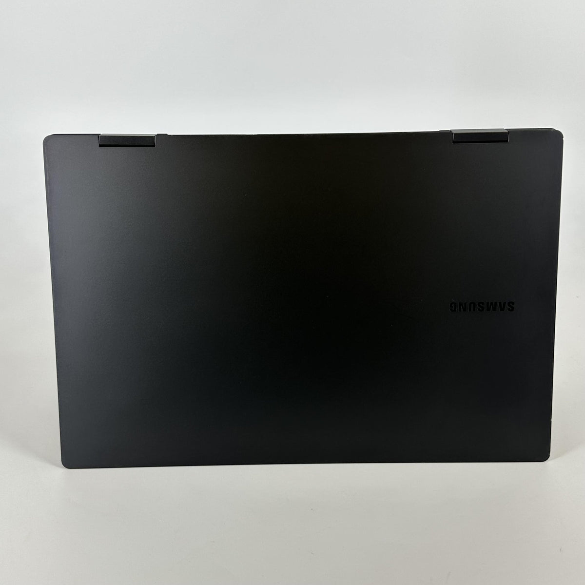 Samsung Galaxy Book2 360 13.3 Graphite WiFi 2.5 GHz Intel Core i7