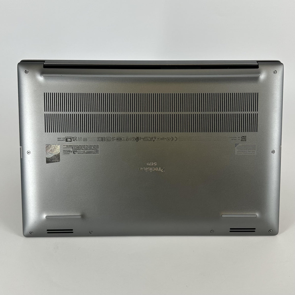 Dell Precision 5470 14 Gray 2.5 GHz Intel Core i9 12th Gen. 32GB RAM