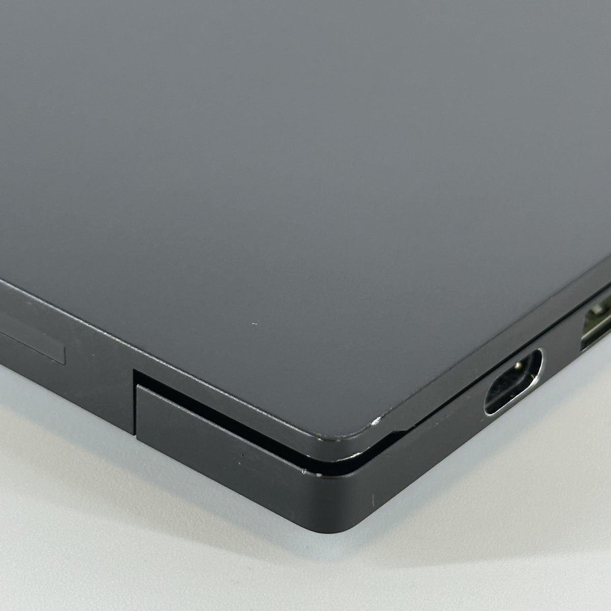 Razer Blade 15 Advanced 2021 Black 2.3 GHz Intel Core i7 11th Gen.