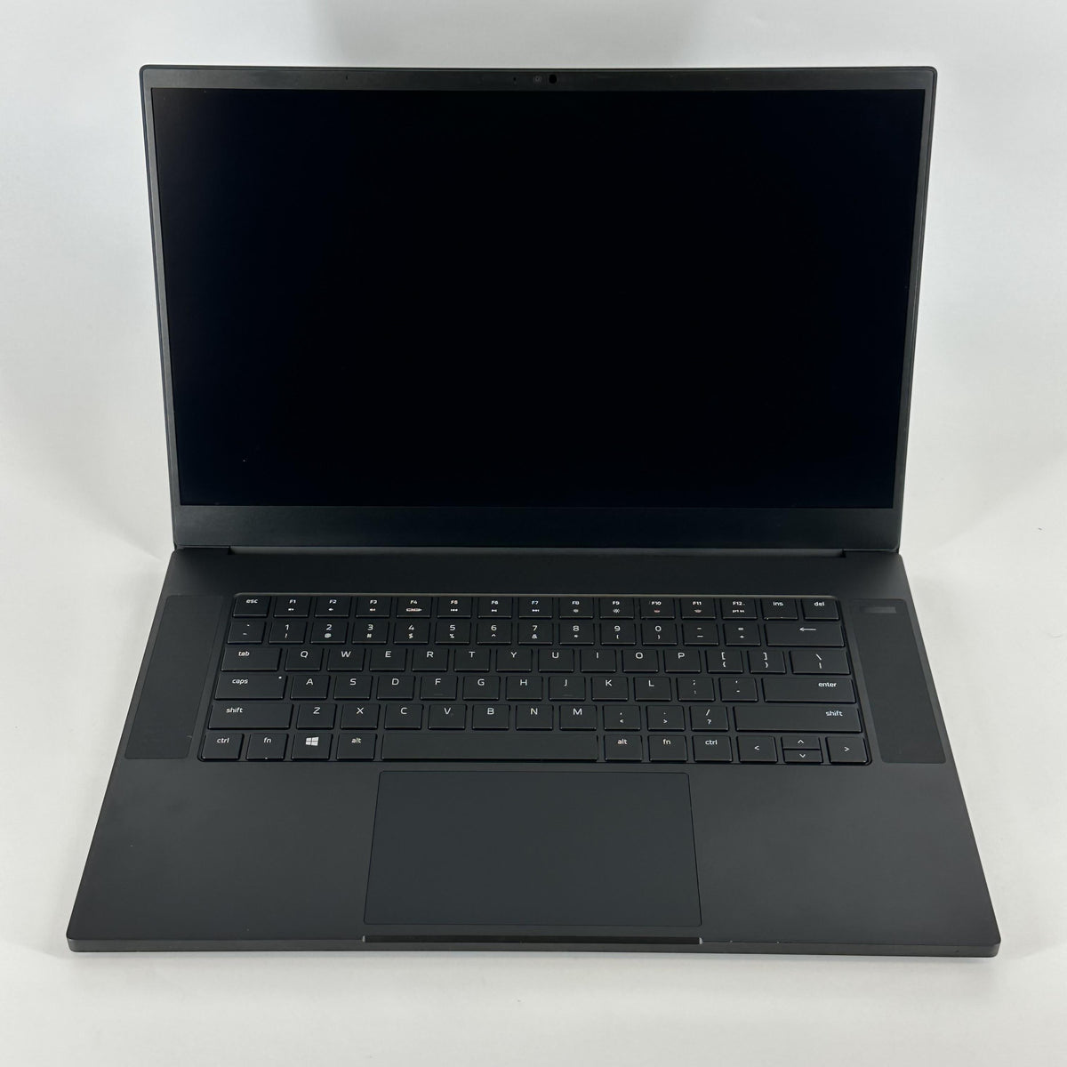 Razer Blade 15 Advanced 2021 Black 2.3 GHz Intel Core i7 11th Gen.