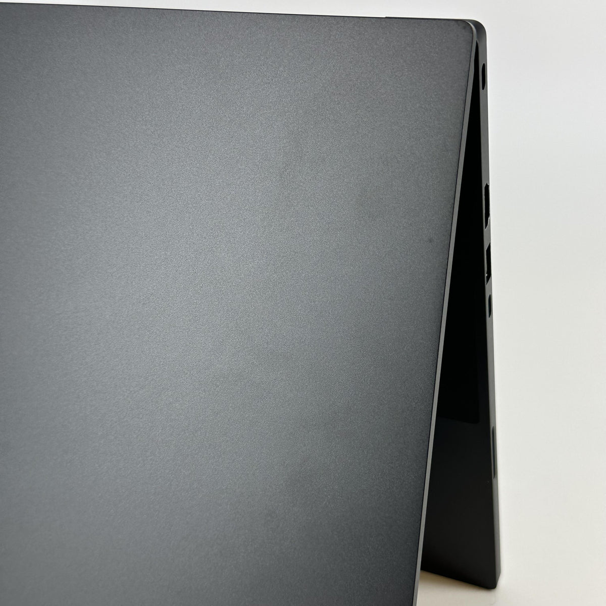 Razer Blade 15 Advanced 2021 Black 2.3 GHz Intel Core i7 11th Gen.