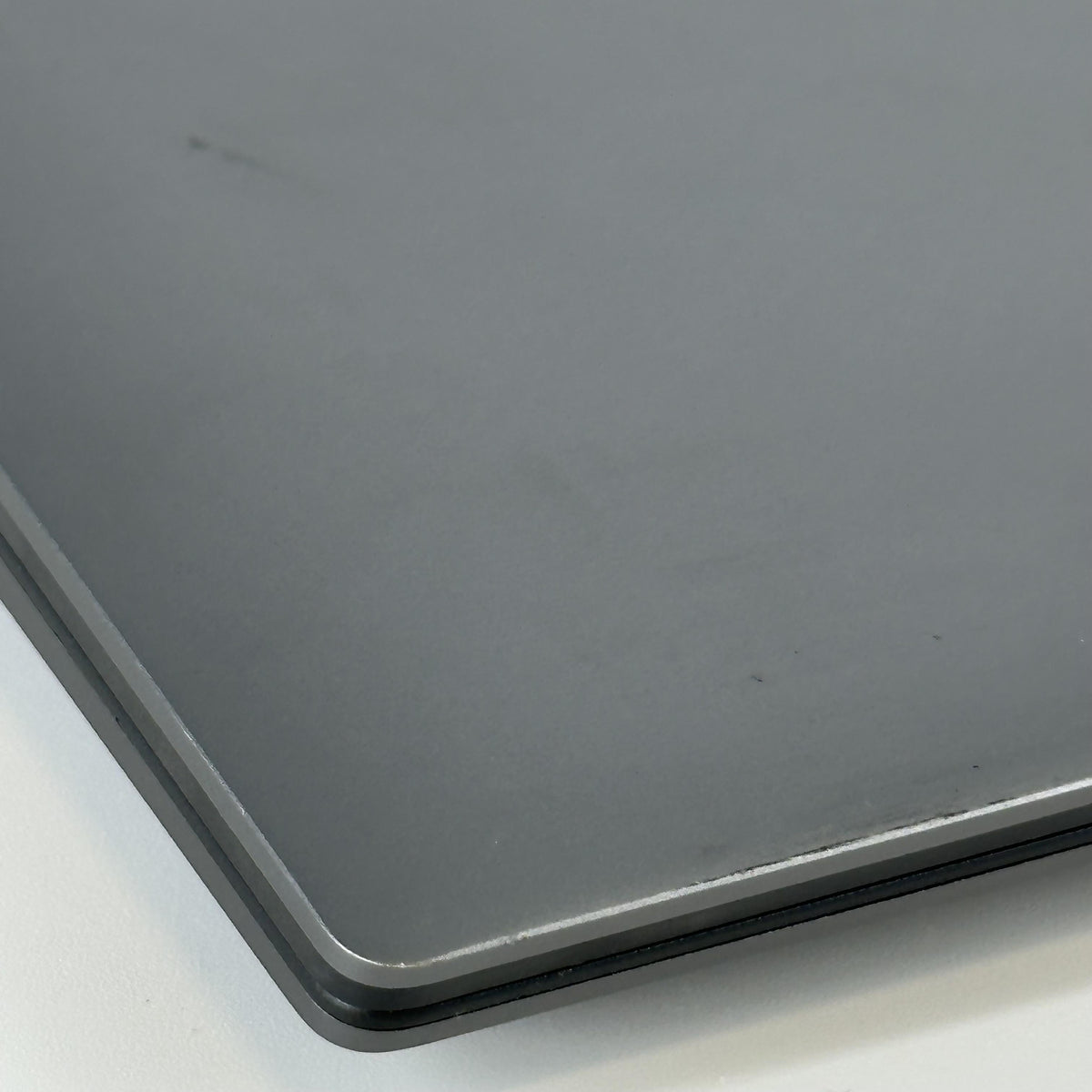 Dell Precision 5690 16 Gray 3.8 GHz Intel Core Ultra 7 32GB RAM 1TB