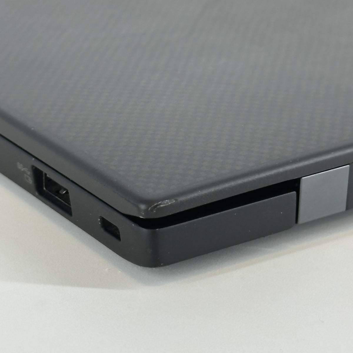 Lenovo ThinkPad X1 Carbon Gen 9 14 Black 3.0 GHz Intel Core i7 11th