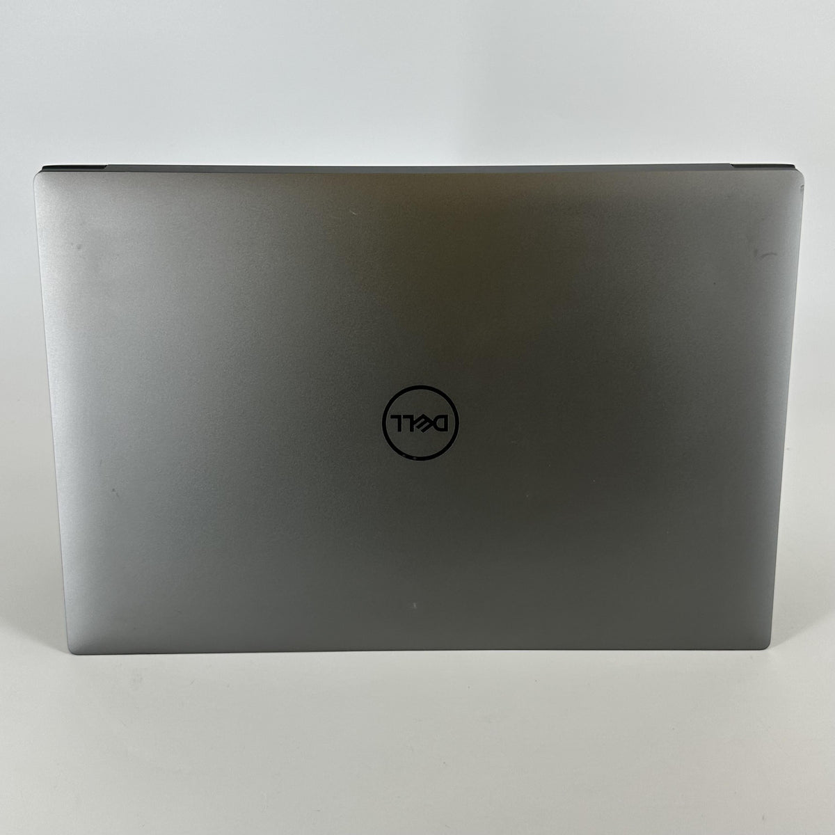 Dell Precision 5690 16 Gray 3.8 GHz Intel Core Ultra 7 32GB RAM 1TB