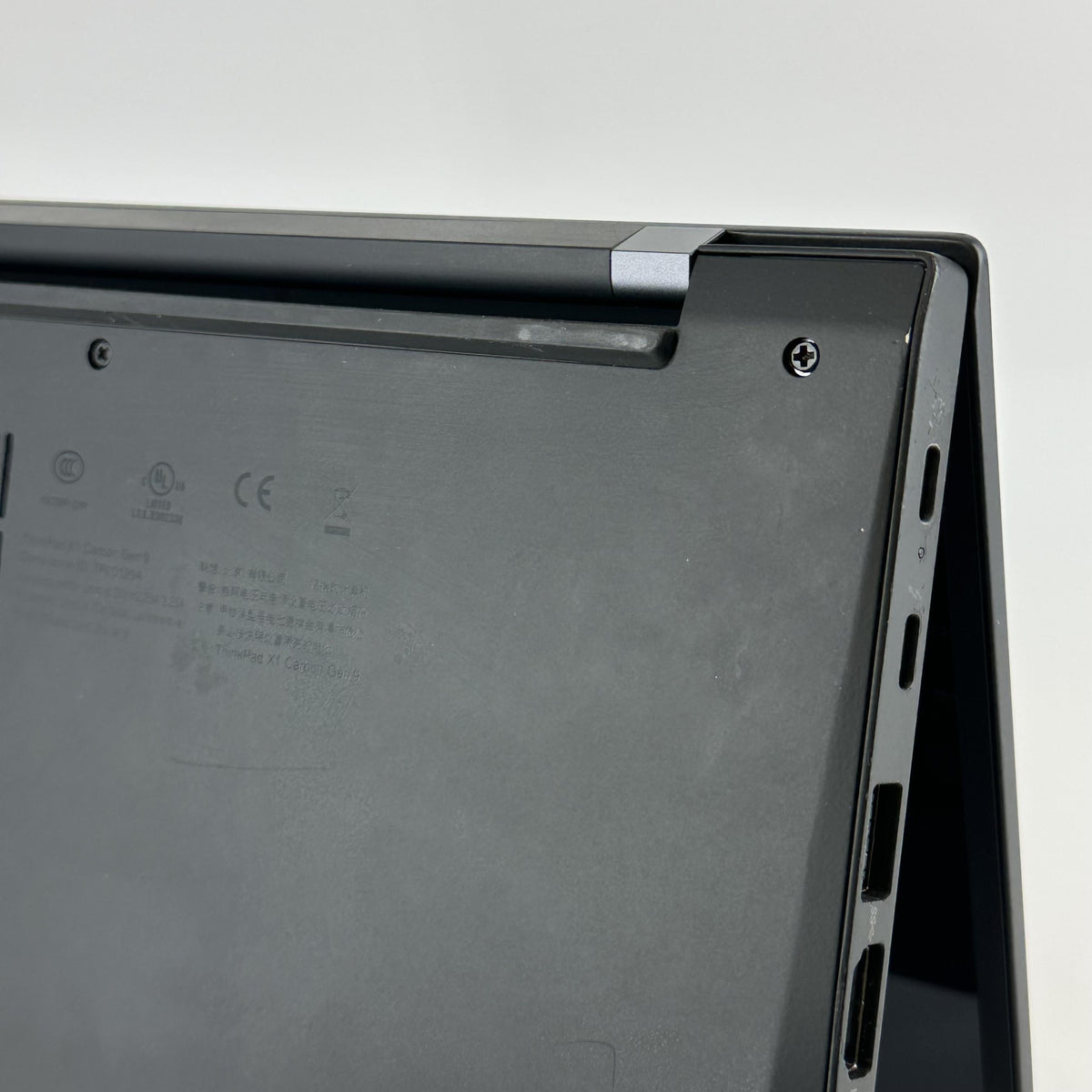 Lenovo ThinkPad X1 Carbon Gen 9 14 Black 3.0 GHz Intel Core i7 11th