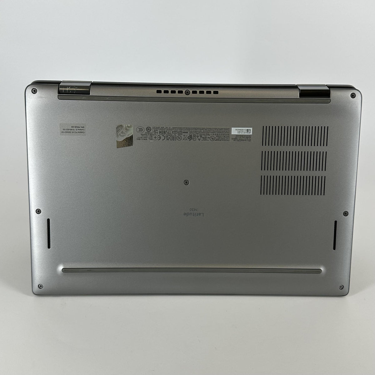 Dell Latitude 7430 (2-in-1) 14 Gray 1.8 GHz Intel Core i7 12th Gen.