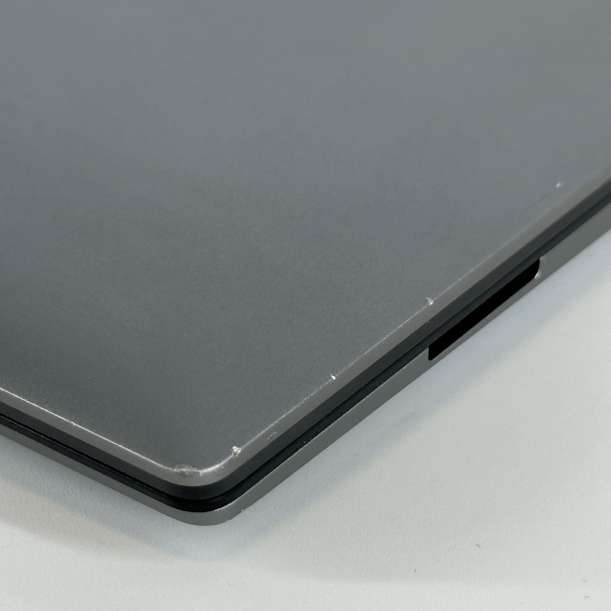 Dell Precision 5690 16 Gray 2.5 GHz Intel Core Ultra 9 64GB RAM 1TB
