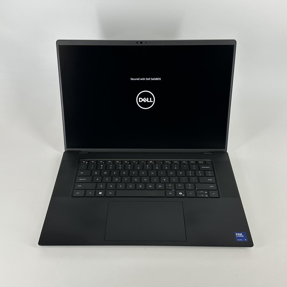 Dell Precision 5690 16 Gray 2.5 GHz Intel Core Ultra 9 64GB RAM 1TB