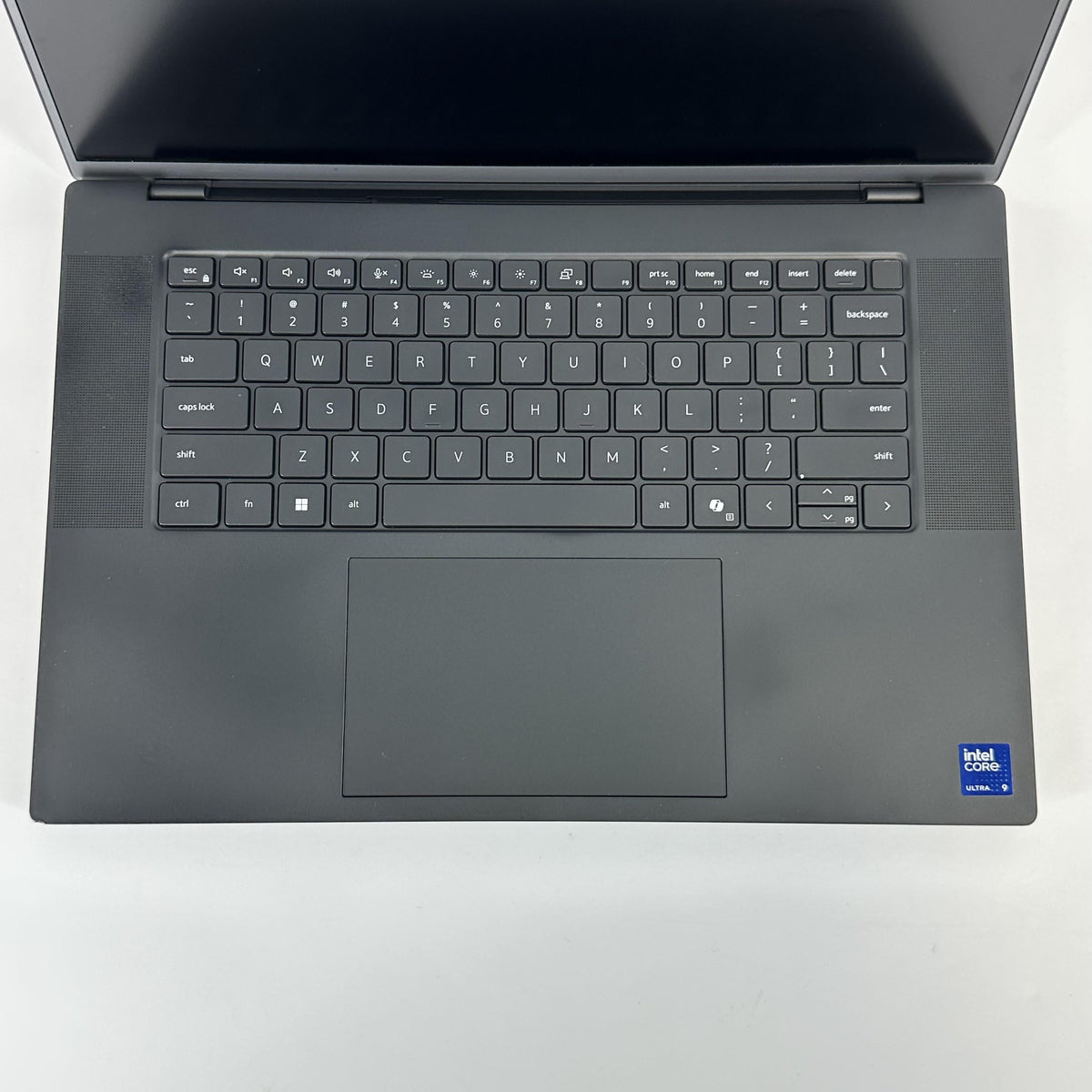 Dell Precision 5690 16 Gray 2.5 GHz Intel Core Ultra 9 64GB RAM 1TB
