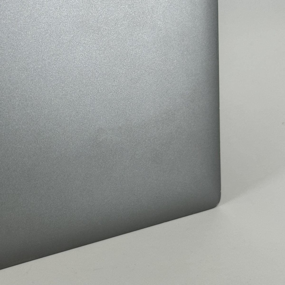 Dell Precision 5690 16 Gray 2.5 GHz Intel Core Ultra 9 64GB RAM 1TB
