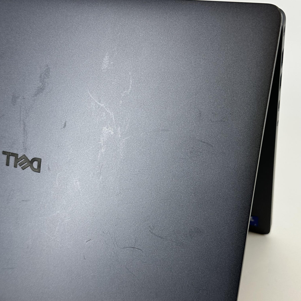 Dell Pro Max 16 Plus MB16250 Magnetite 2.7 GHz Intel Core Ultra 7