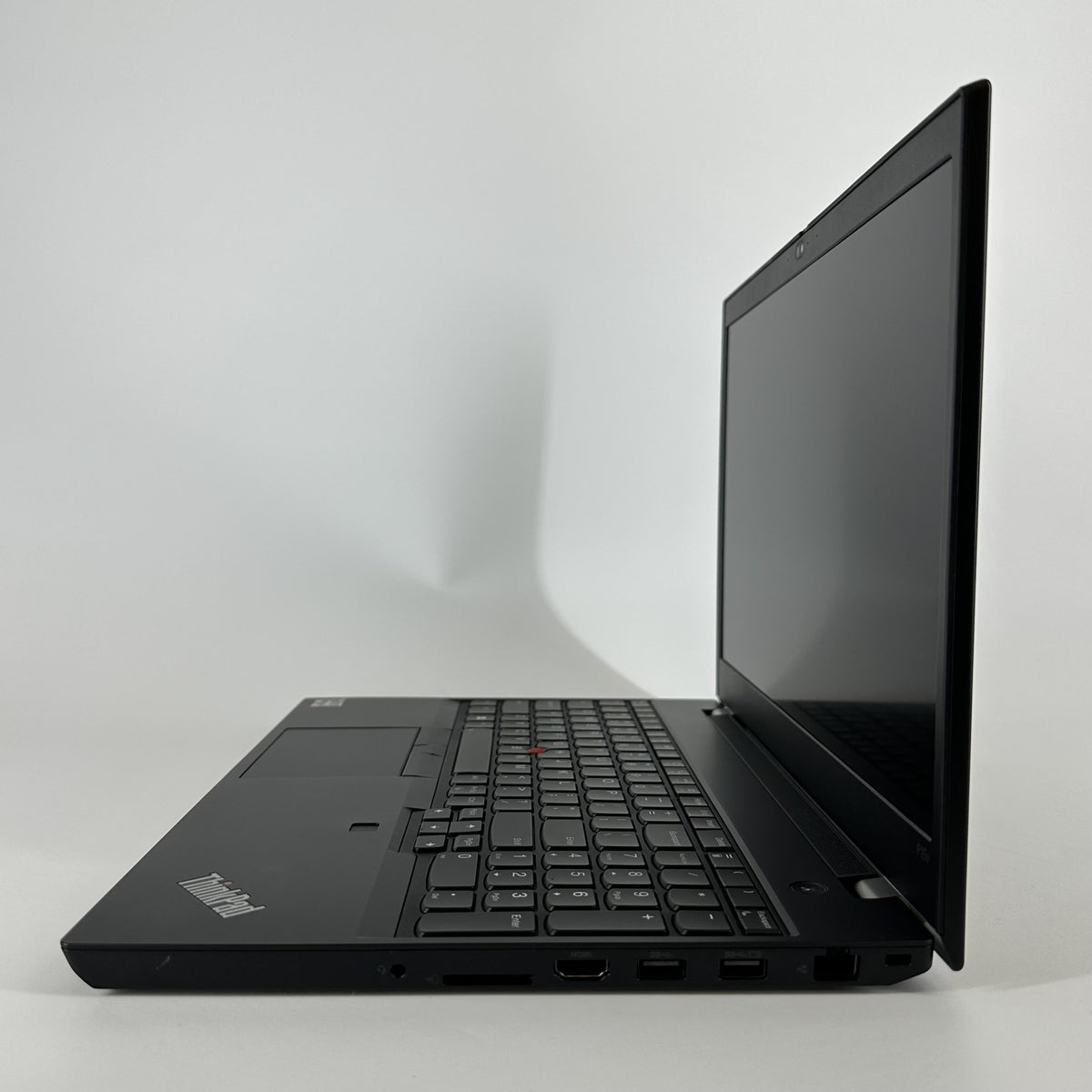 Lenovo ThinkPad P15v Gen 3 Black 3.2 GHz AMD Ryzen 7 Pro 6850H 32GB