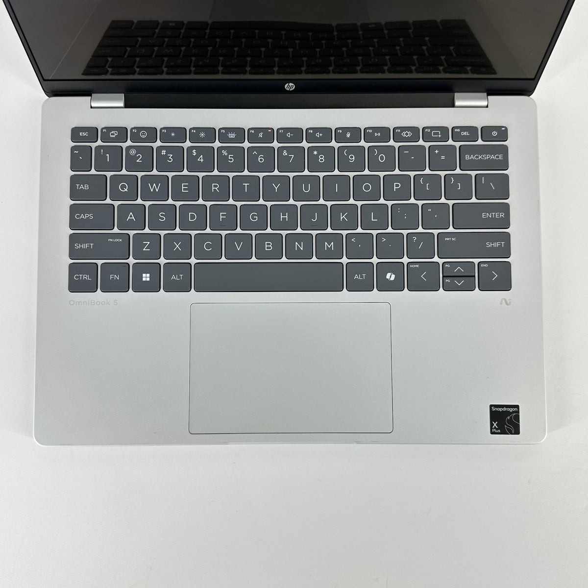 HP OmniBook 5 14 Glacier Silver 3.2 GHz Qualcomm Snapdragon X Plus