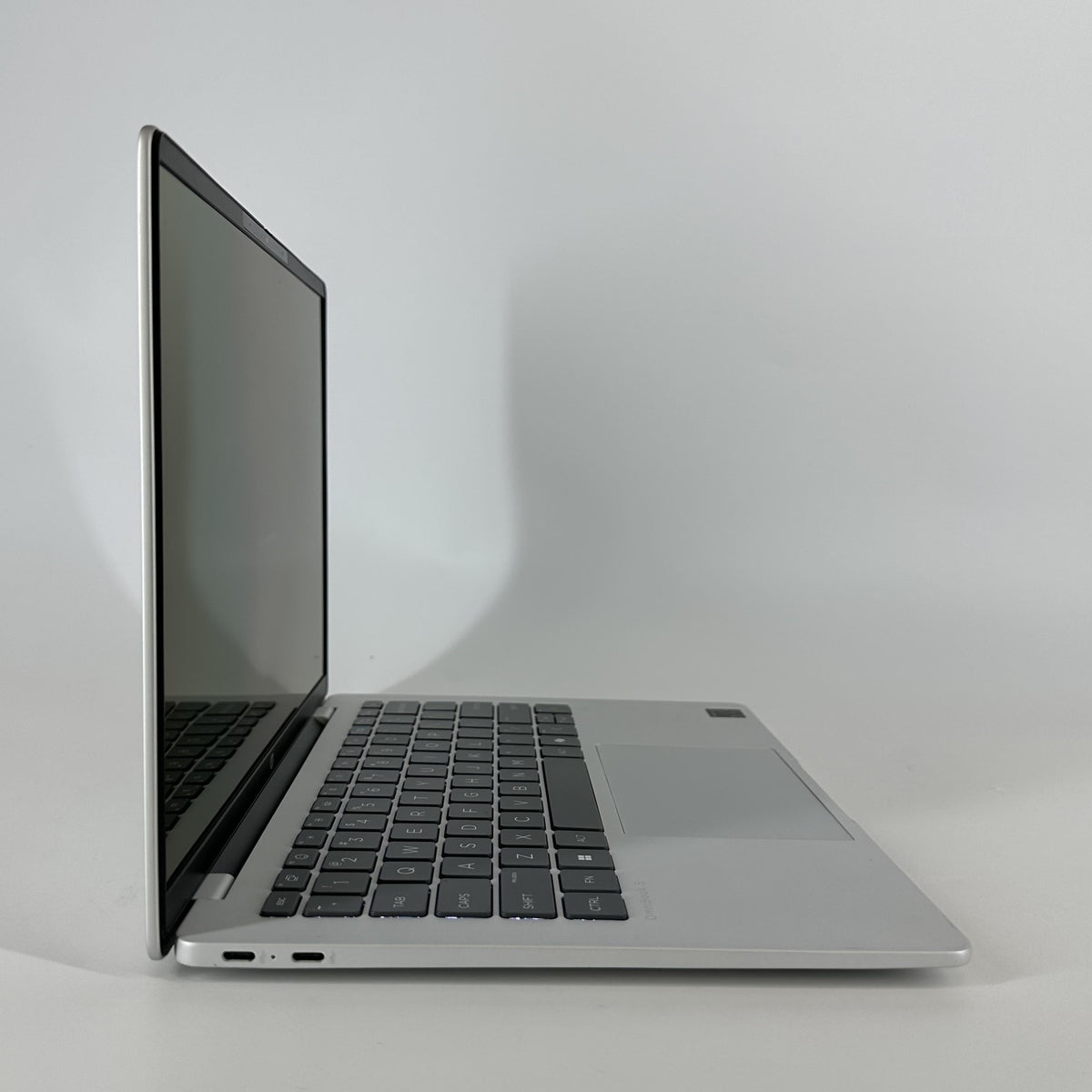 HP OmniBook 5 14 Glacier Silver 3.2 GHz Qualcomm Snapdragon X Plus