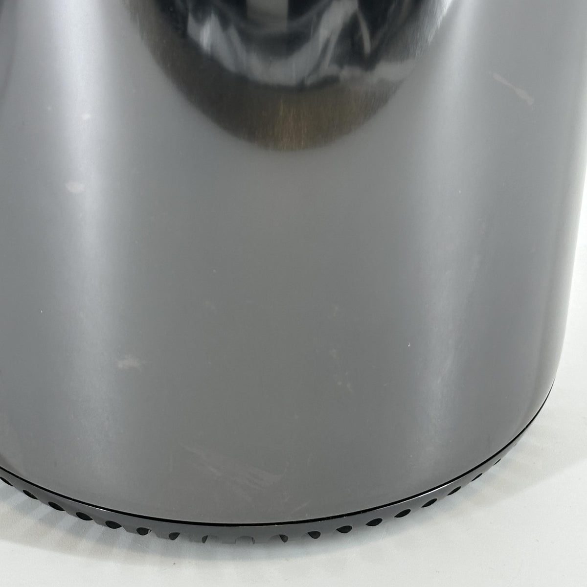 Apple Mac Pro Late 2013 Black 3.5 GHz 6-Core Intel Xeon E5 64GB RAM