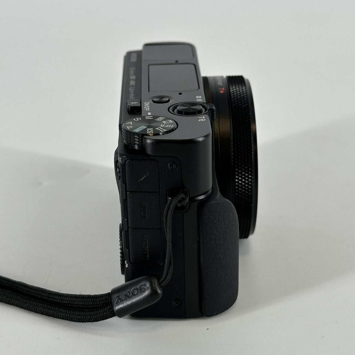 Sony Cyber-shot Rx100 Vii 20.1mp Black