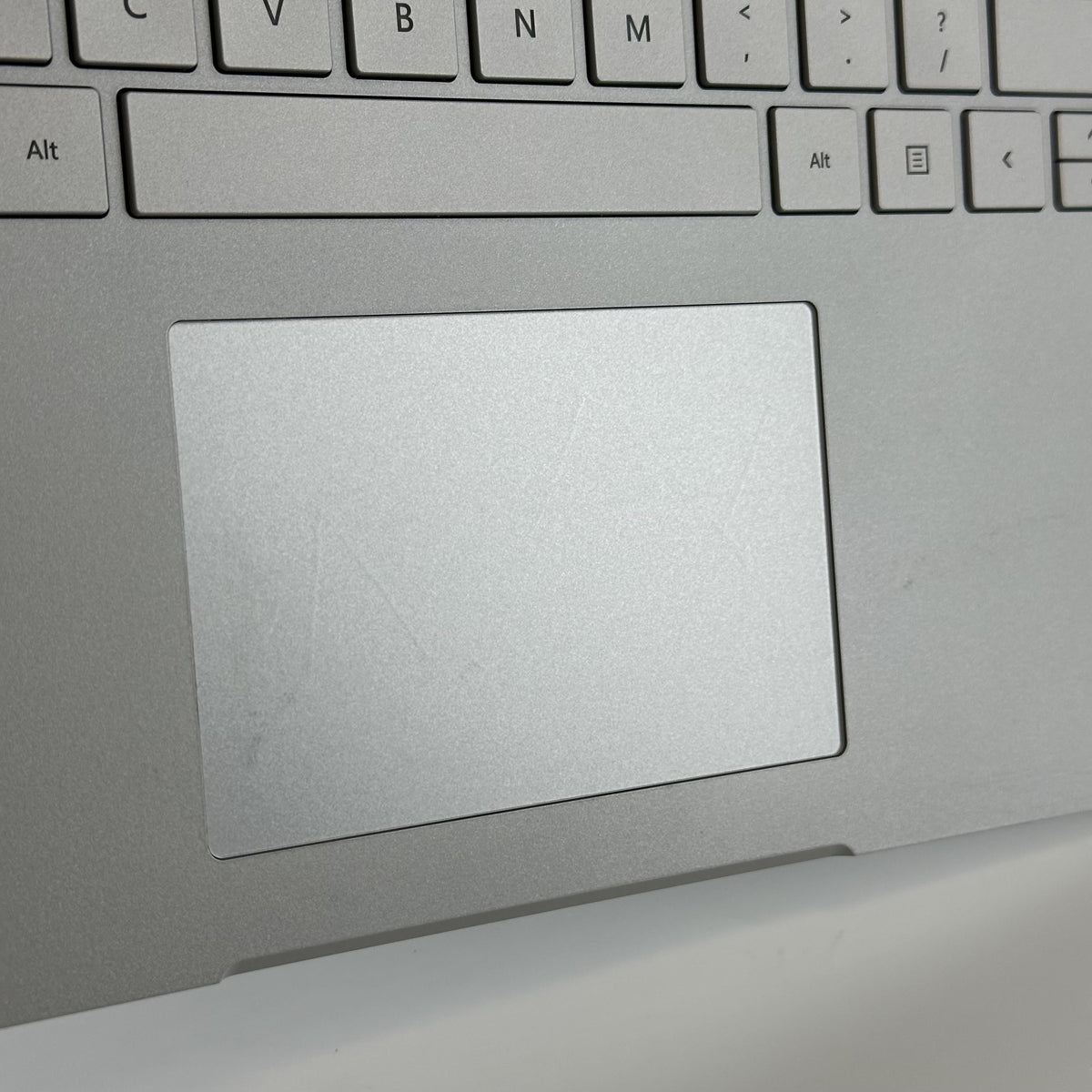 Microsoft Surface Book 3 13.5 Silver 1.3 GHz Intel Core i7 10th Gen.