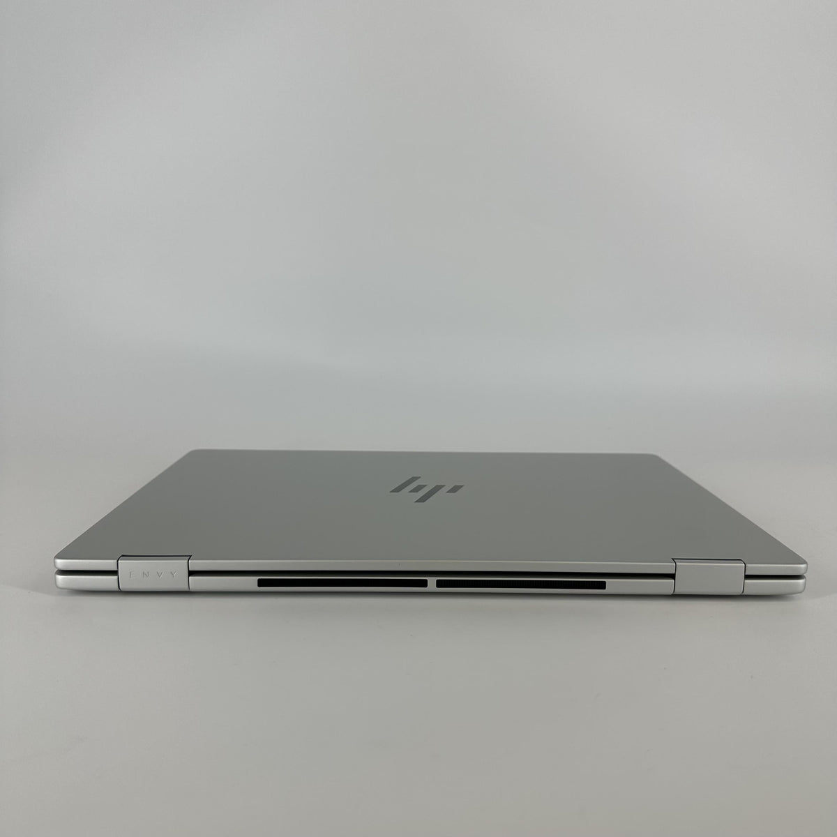 HP Envy x360 16 Silver 1.7 GHz Intel Core Ultra 7 16GB RAM 1TB Solid