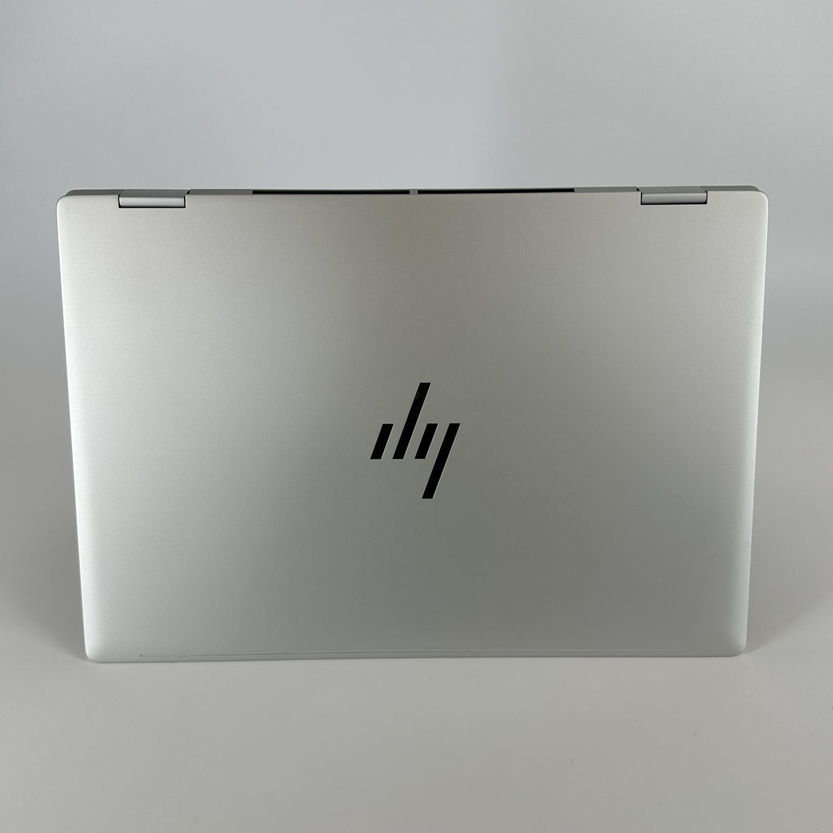 HP Envy x360 16 Silver 1.7 GHz Intel Core Ultra 7 16GB RAM 1TB Solid