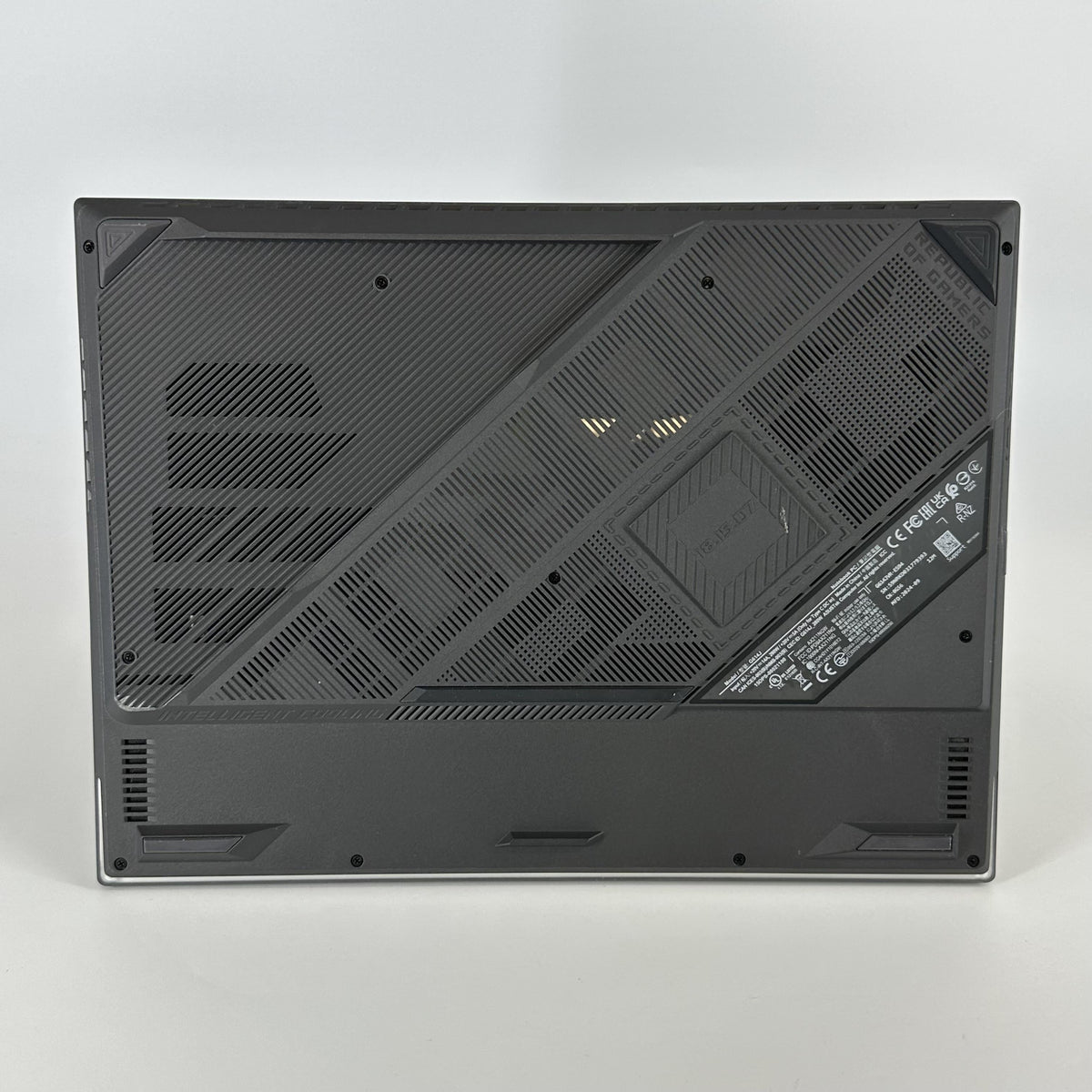 Asus ROG Strix G16 G614 16 Black 2.2 GHz Intel Core i9 14th Gen. 32GB