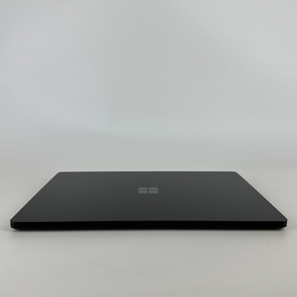 Microsoft Surface Laptop 6 13.5 Black 3.8 GHz Intel Core Ultra 7 16GB