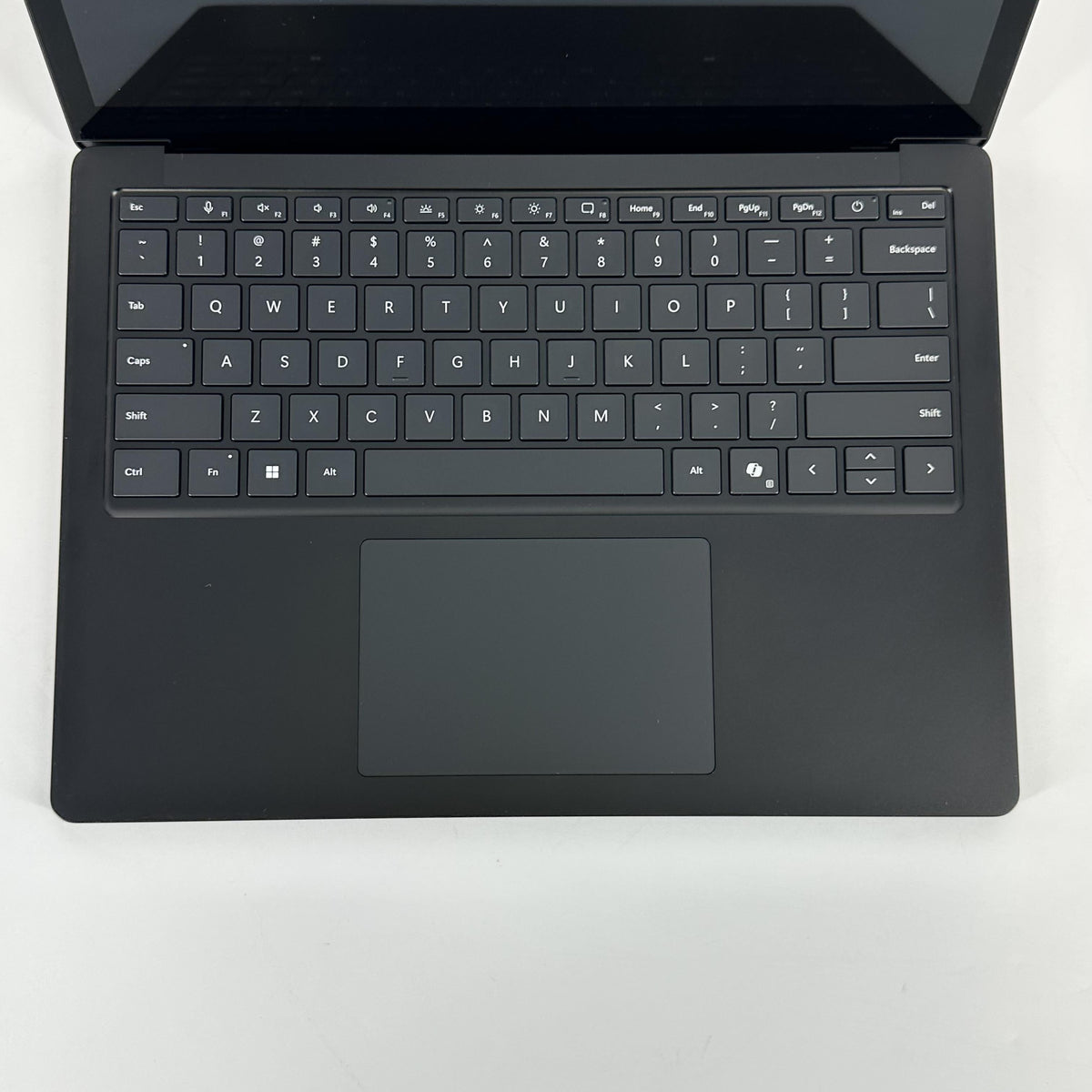 Microsoft Surface Laptop 6 13.5 Black 3.8 GHz Intel Core Ultra 7 16GB
