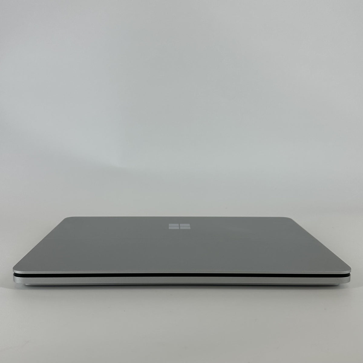 Microsoft Surface Laptop Studio 14.4 Silver 3.3 GHz Intel Core i7