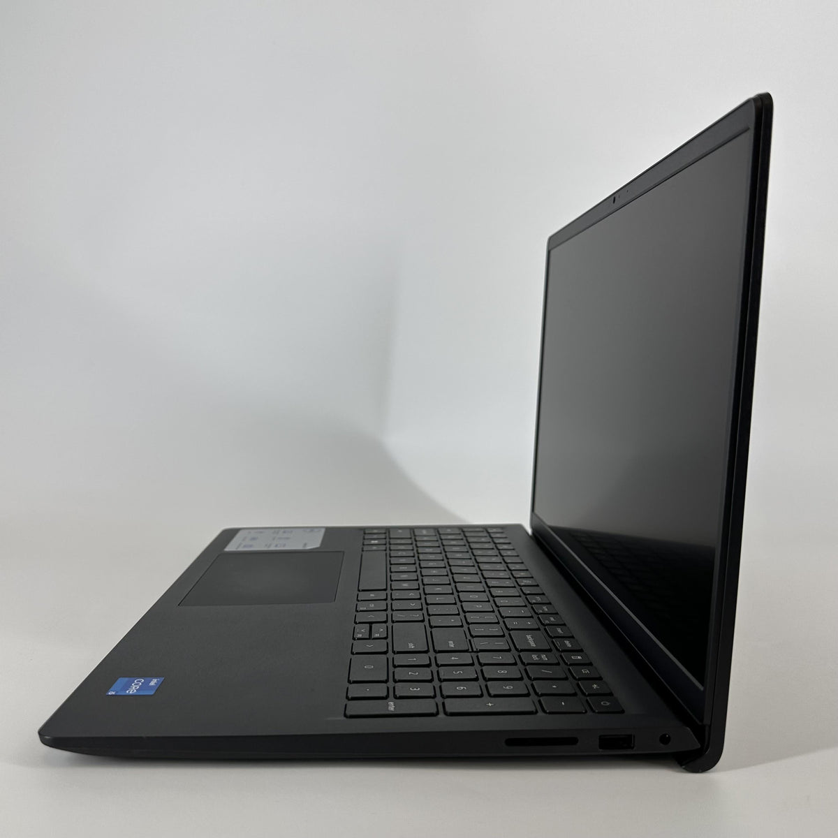 Dell Inspiron 3520 15.6 Black 2.5 GHz Intel Core i5 11th Gen. 16GB