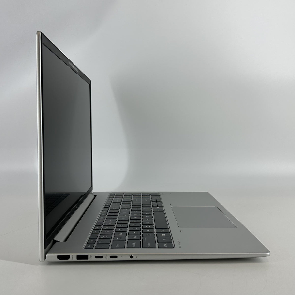HP ProBook 465 G11 16 Silver 2.7 GHz AMD Ryzen 7 7735U 16GB RAM 512GB