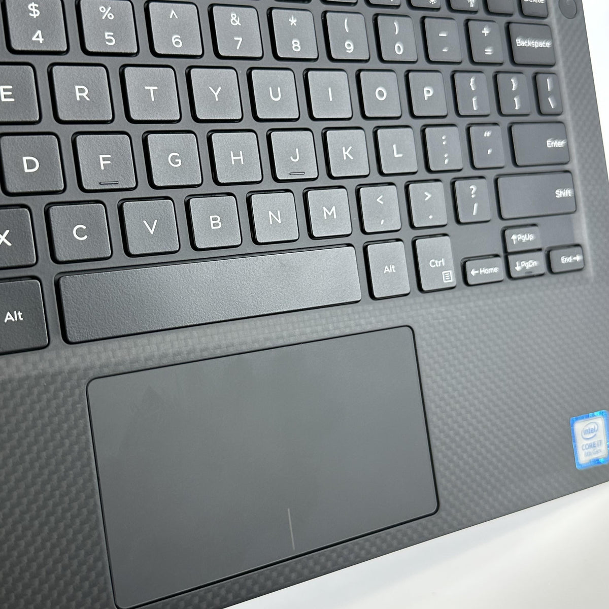 Dell XPS 13 9360 Silver 1.8 GHz Intel Core i7 8th Gen. 16GB RAM 512GB