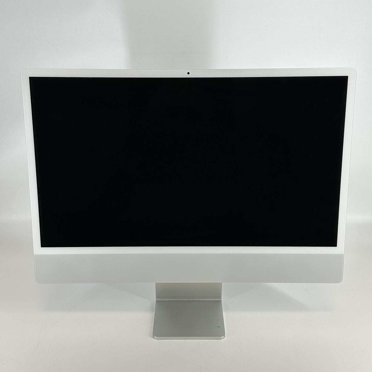 Apple iMac 24 2023 Silver 4.06 GHz M3 8-Core CPU 8GB Unified Memory