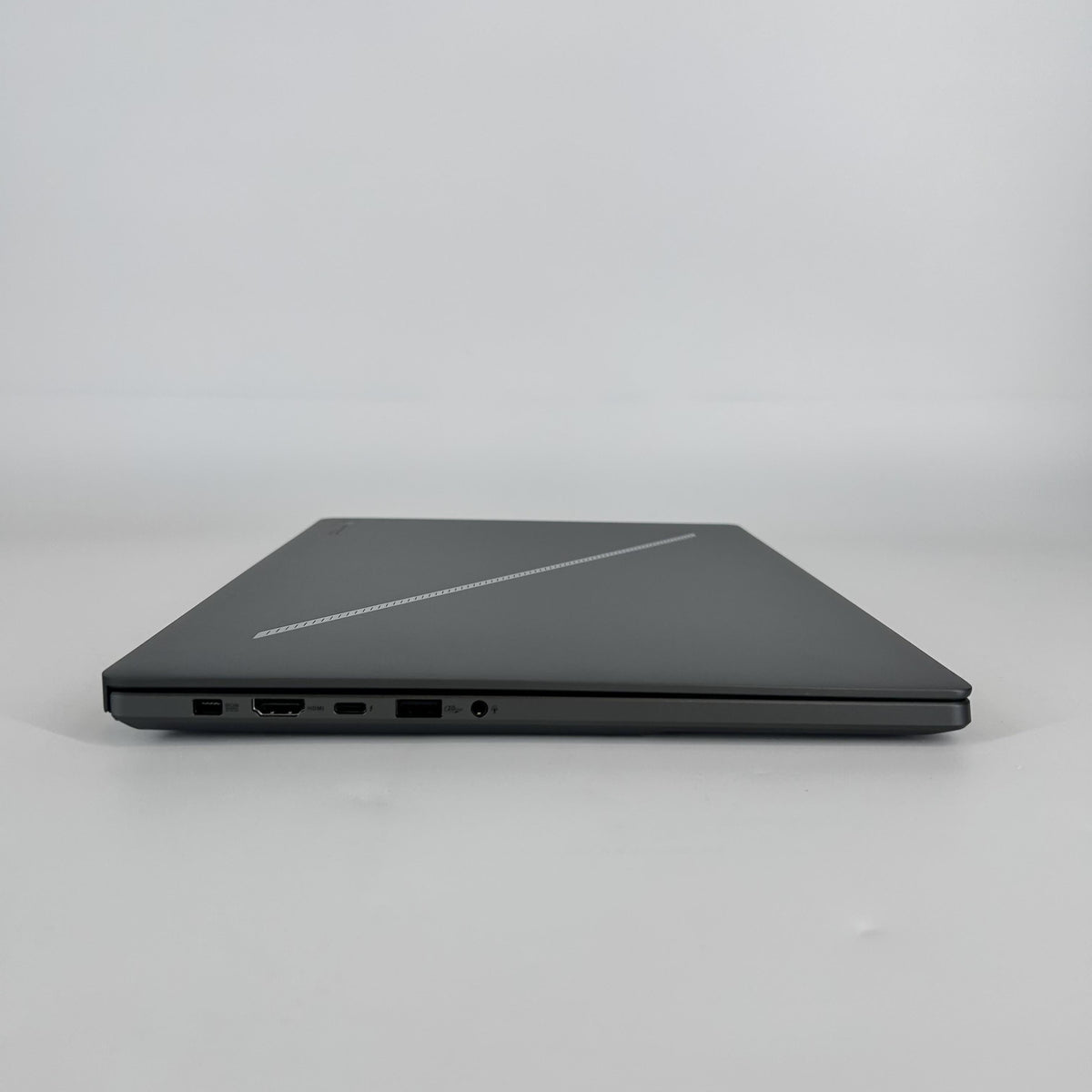 Asus ROG Zephyrus G16 GU605 16 Black 2.9 GHz Intel Core Ultra 9
