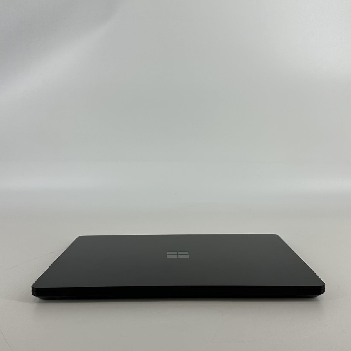 Microsoft Surface Laptop 6 13.5 Black 3.8 GHz Intel Core Ultra 7 16GB