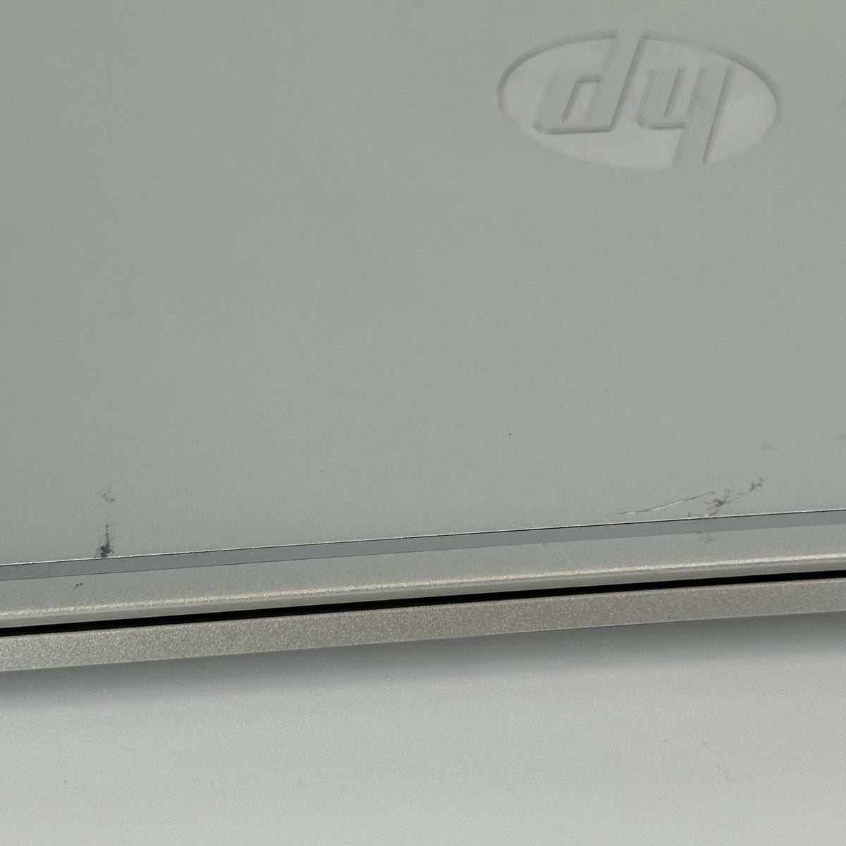HP ProBook 455 G9 15.6 Silver 2.3 GHz AMD Ryzen 5 5625U 8GB RAM 256GB