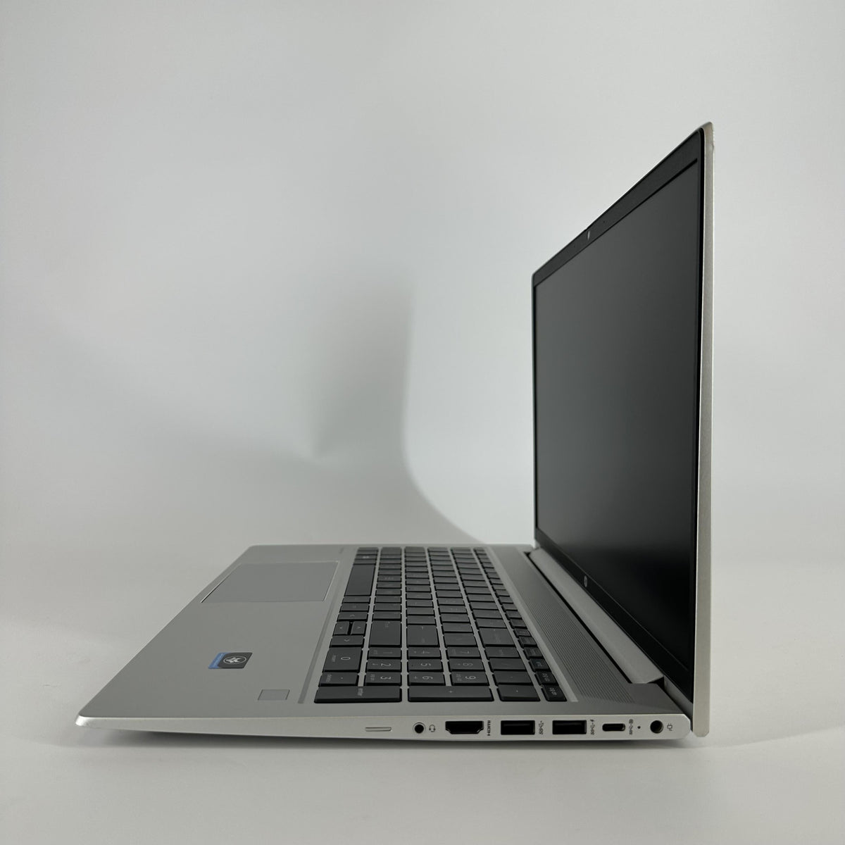 HP ProBook 455 G9 15.6 Silver 2.3 GHz AMD Ryzen 5 5625U 8GB RAM 256GB