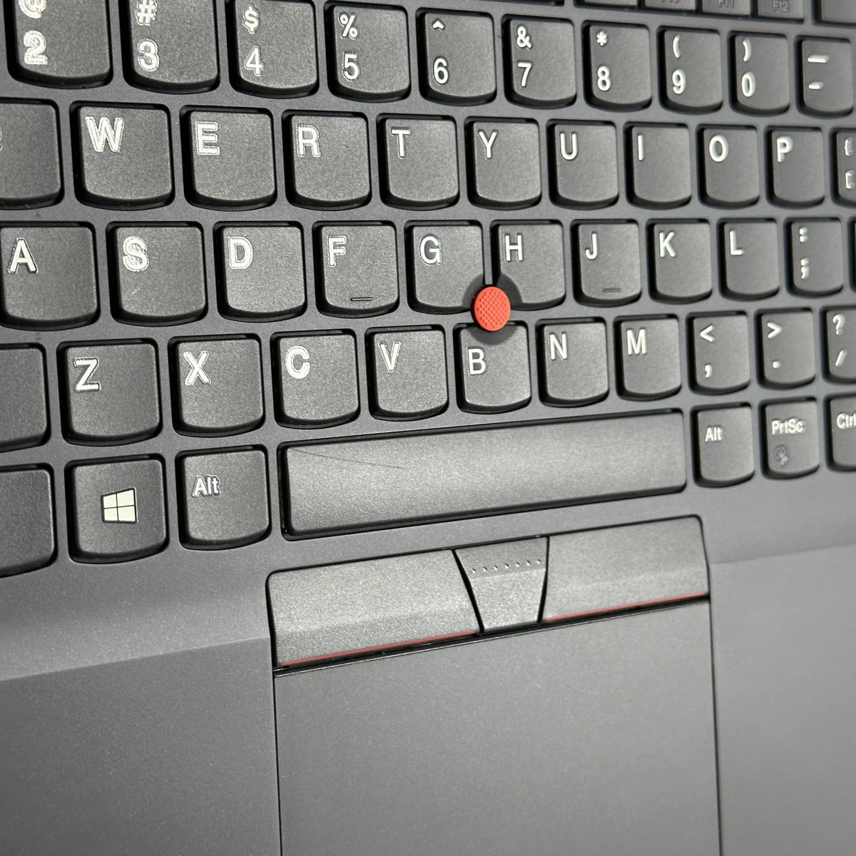 Lenovo ThinkPad T14 Gen 1 Black 1.6 GHz Intel Core i5 10th Gen. 8GB