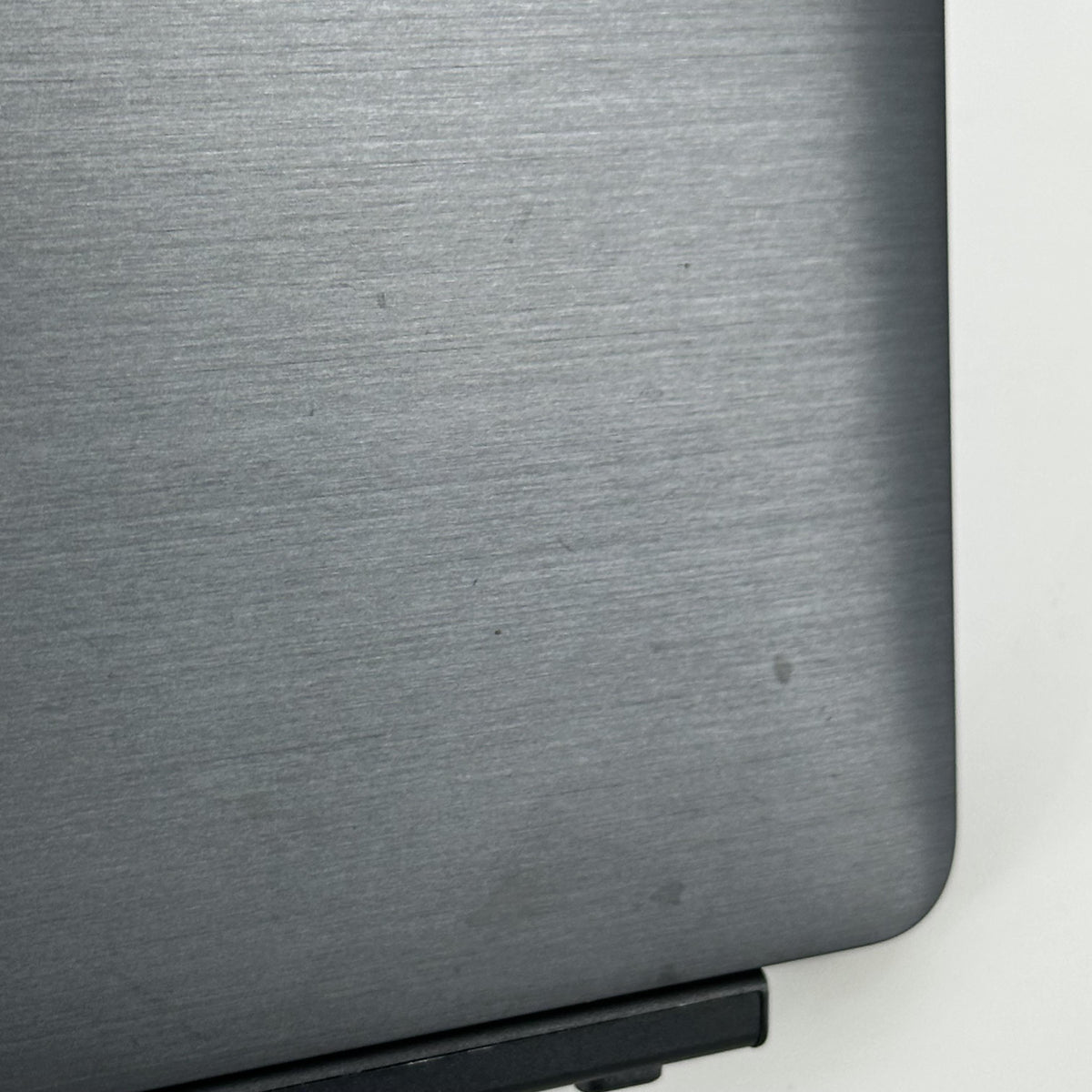Dell Latitude 5290 (2-in-1) 12.5 Black 1.7 GHz Intel Core i5 8th Gen.