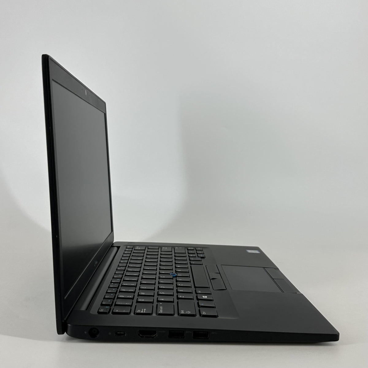 Dell Latitude 7490 14 Black 1.9 GHz Intel Core i7 8th Gen. 16GB RAM
