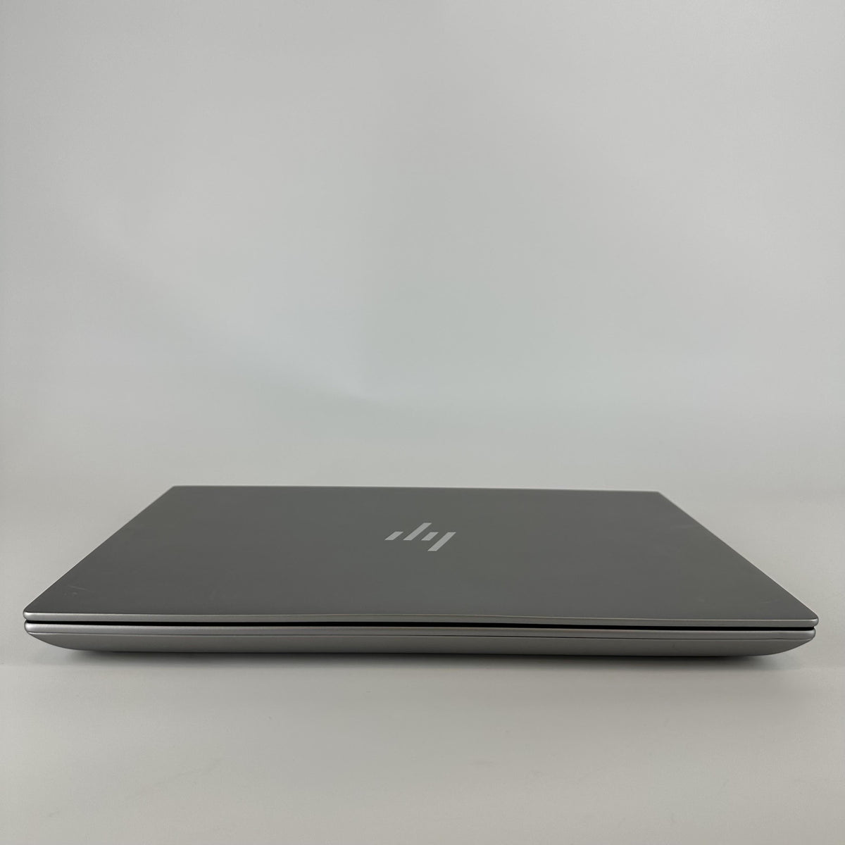 HP ZBook Fury 16 G9 Silver 2.1 GHz Intel Core i7 12th Gen. 32GB RAM