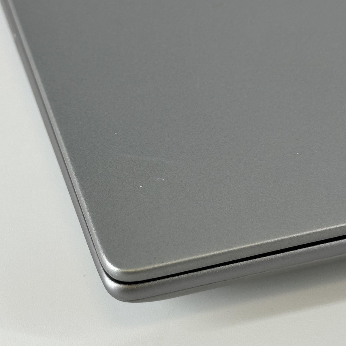 HP ZBook Fury 16 G9 Silver 2.1 GHz Intel Core i7 12th Gen. 32GB RAM