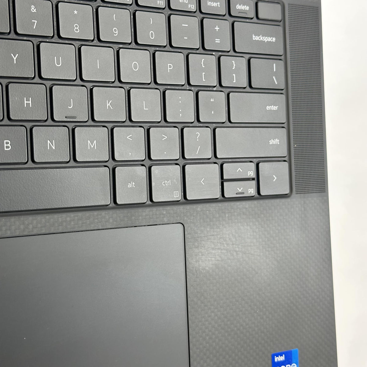 Dell XPS 15 9520 Silver 2.3 GHz Intel Core i7 12th Gen. 32GB RAM