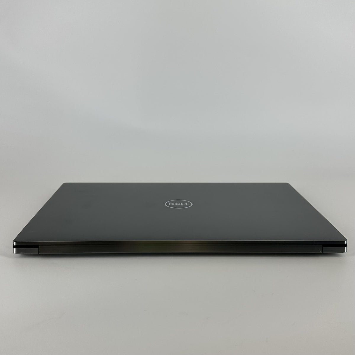 Dell Precision 5560 15.6 Gray 2.3 GHz Intel Core i7 11th Gen. 32GB