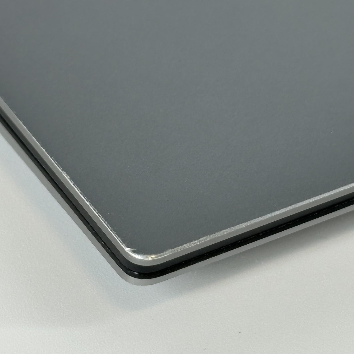Dell Precision 5560 15.6 Gray 2.3 GHz Intel Core i7 11th Gen. 32GB