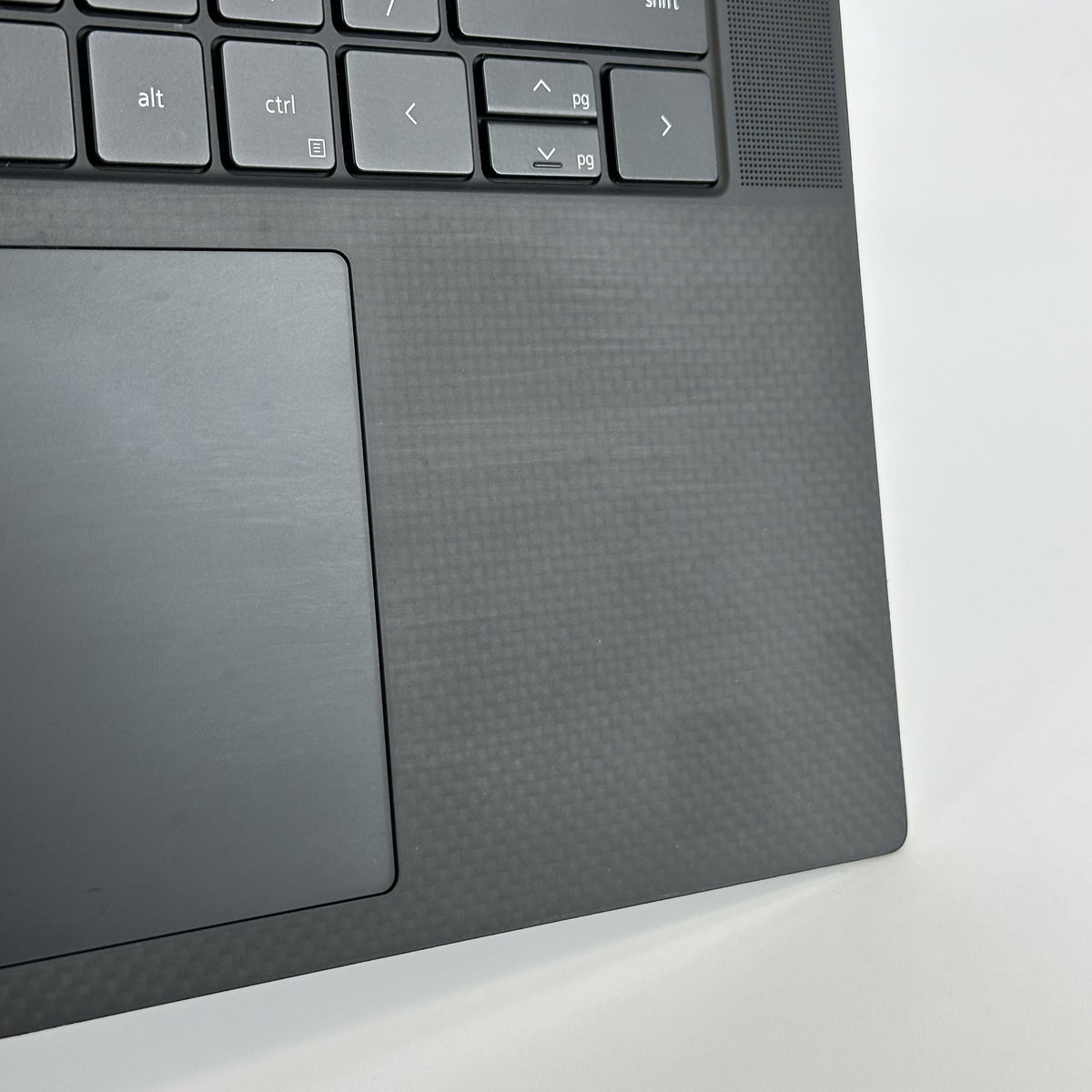 Dell Precision 5560 15.6 Gray 2.3 GHz Intel Core i7 11th Gen. 32GB