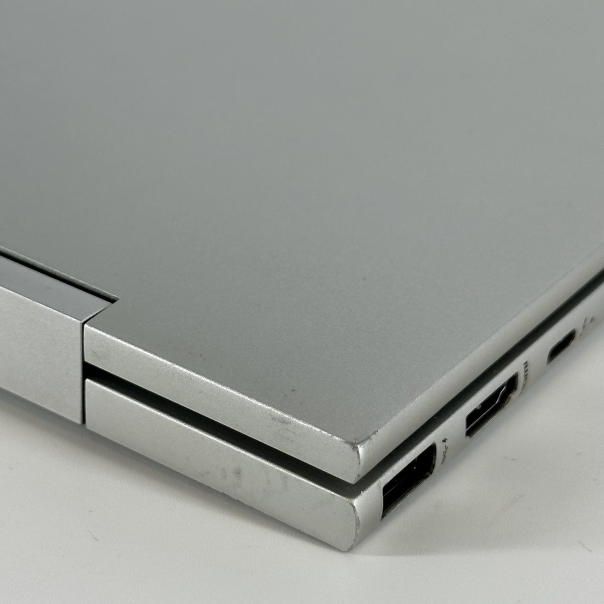 HP Envy x360 15.6 Silver 2.5 GHz Intel Core i5 11th Gen. 8GB RAM