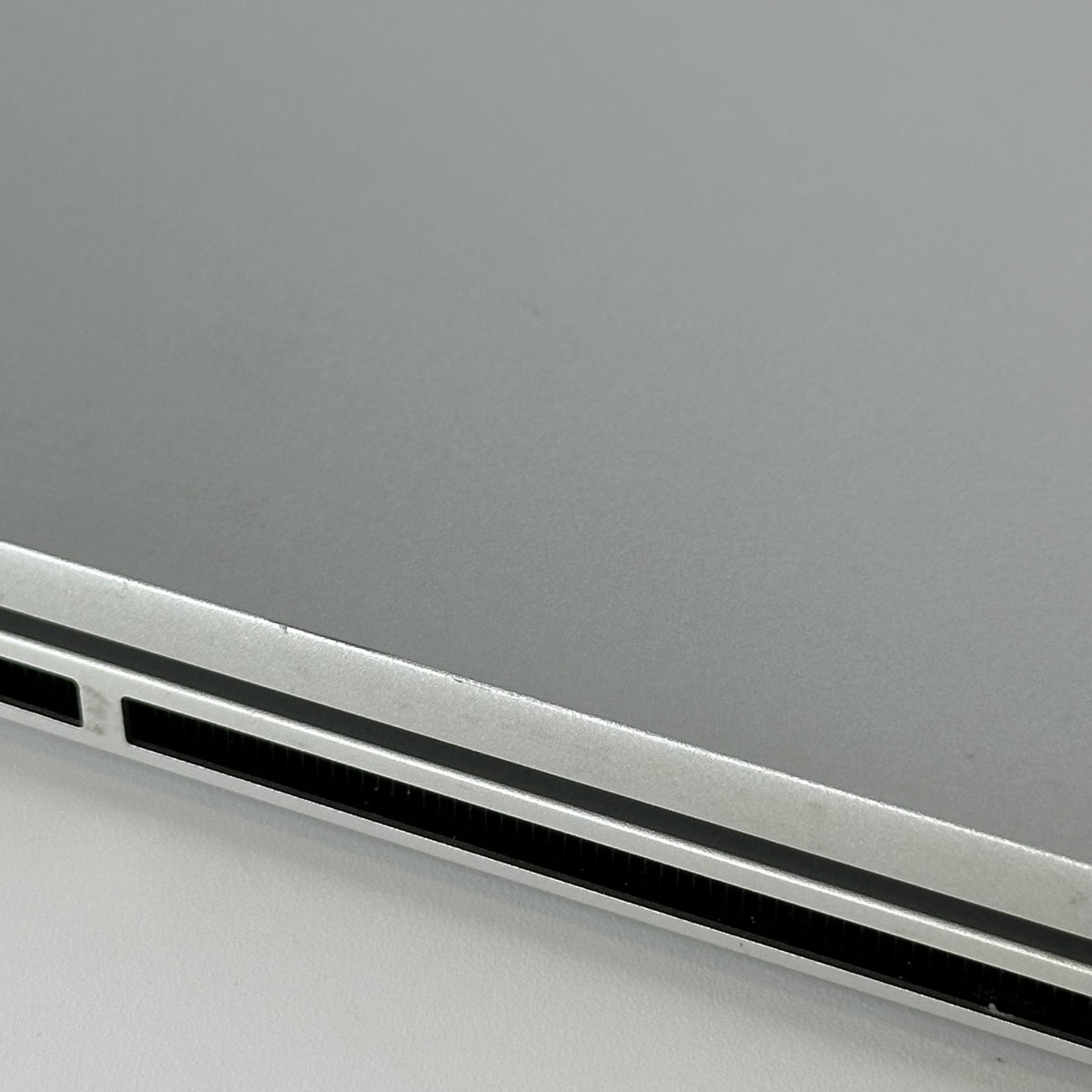 HP Envy x360 15.6 Silver 2.5 GHz Intel Core i5 11th Gen. 8GB RAM