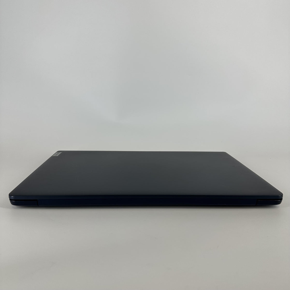 Lenovo IdeaPad 3 17.3 Blue 2.0 GHz AMD Ryzen 7 5825U 8GB RAM 512GB