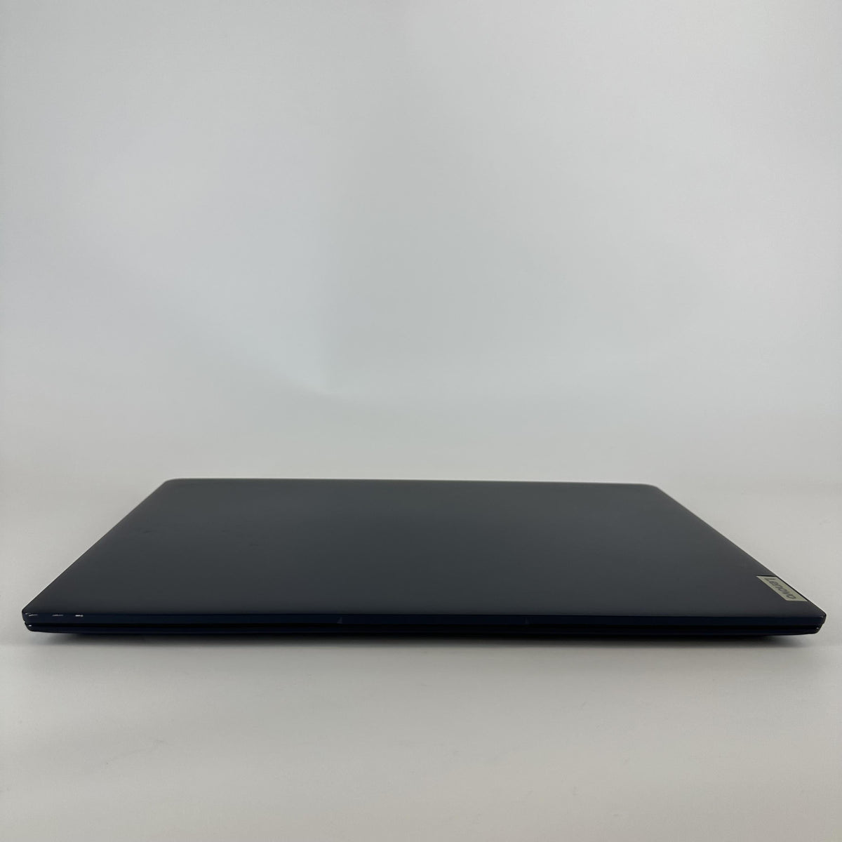 Lenovo IdeaPad 3 17.3 Blue 2.0 GHz AMD Ryzen 7 5825U 8GB RAM 512GB