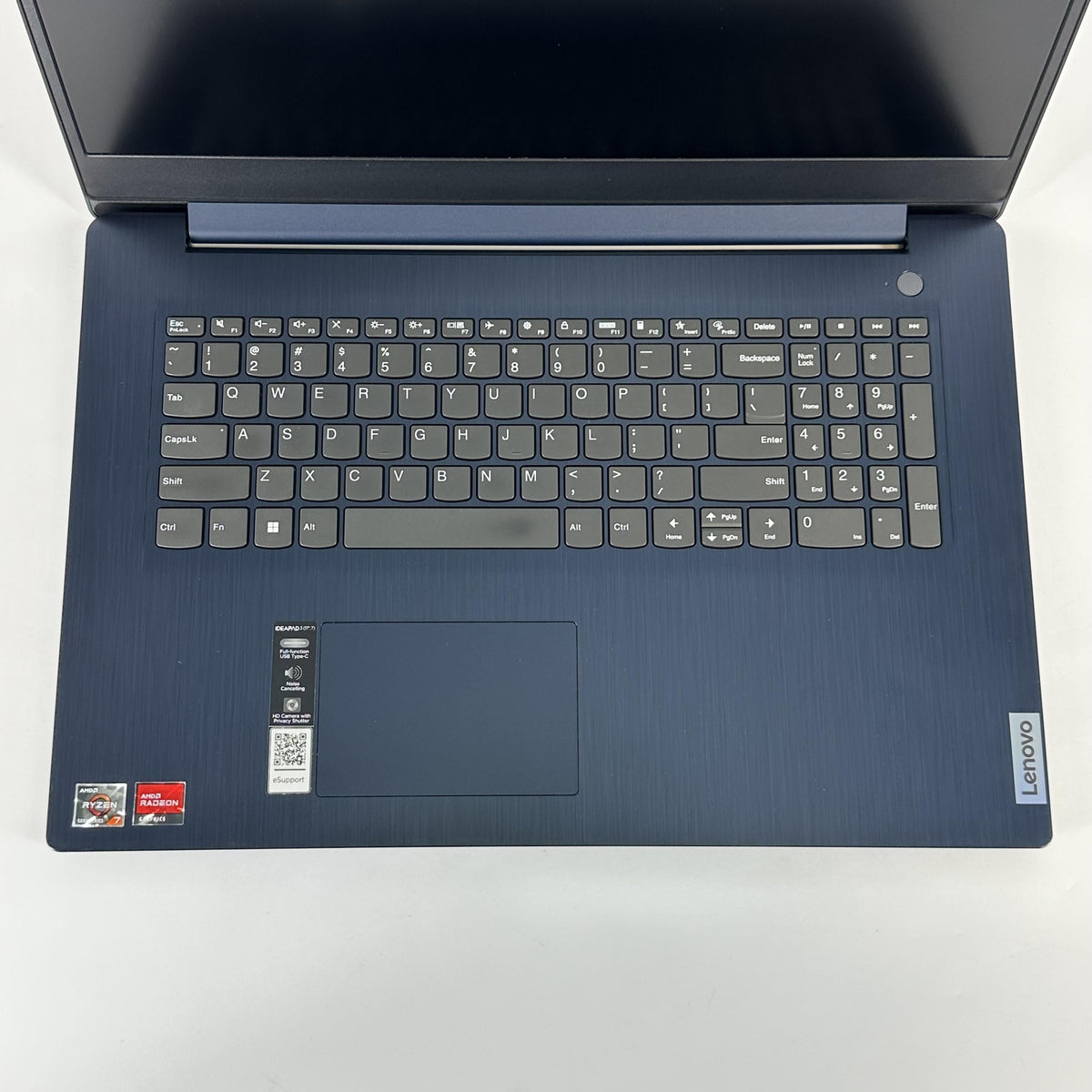Lenovo IdeaPad 3 17.3 Blue 2.0 GHz AMD Ryzen 7 5825U 8GB RAM 512GB