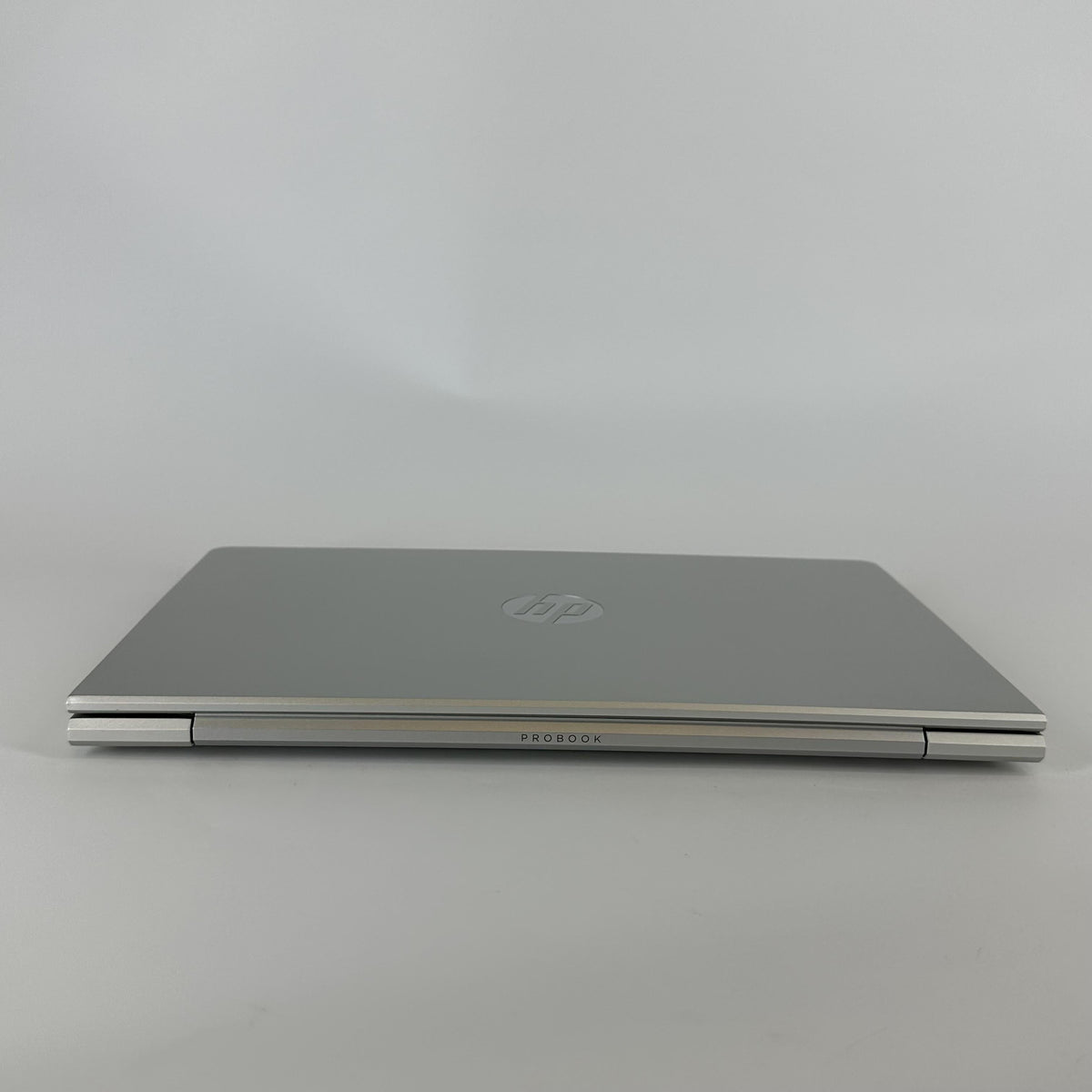 HP ProBook 445 G9 14 Silver 2.0 GHz AMD Ryzen 7 5825U 48GB RAM 1TB